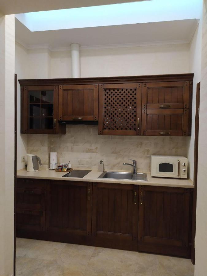 Ferienwohnung Rynok 25 Deluxe Lviv Center Exterior foto