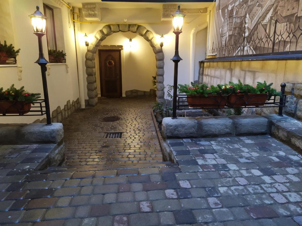 Ferienwohnung Rynok 25 Deluxe Lviv Center Exterior foto